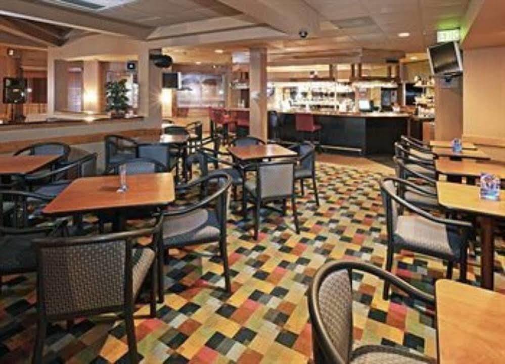 Holiday Inn Jonesboro Restoran fotoğraf